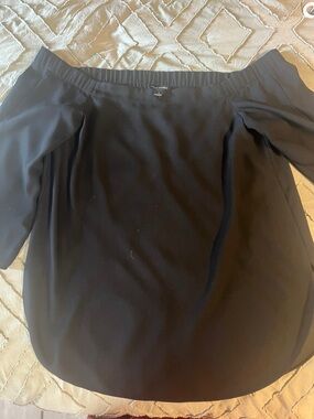 Club Monaco Black Textured Top